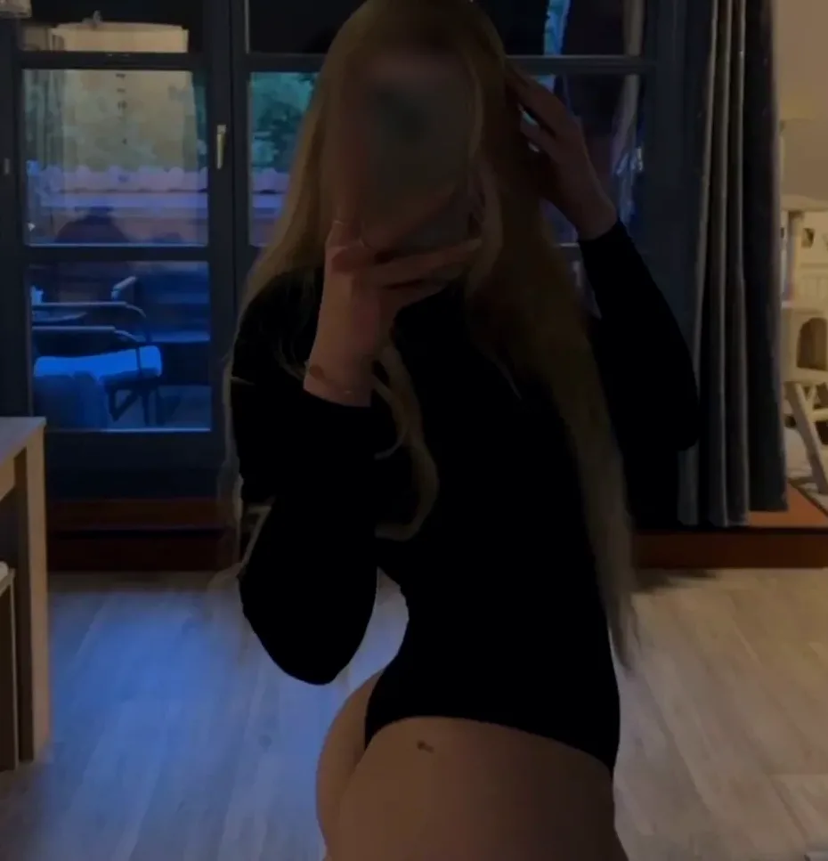 Garbiñe, 23 años